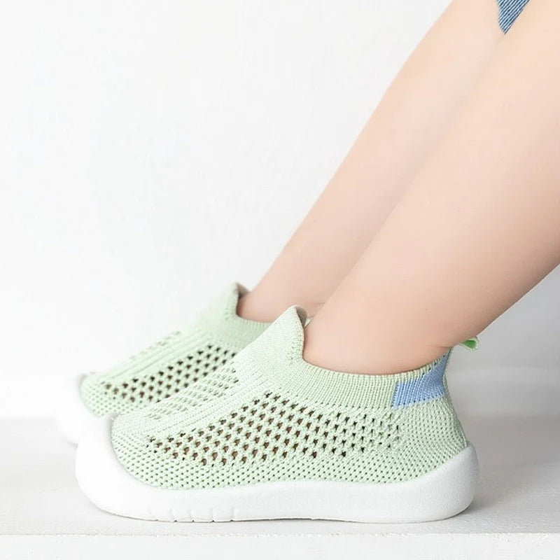 Chaussures Bébé en Maille Respirante Vert