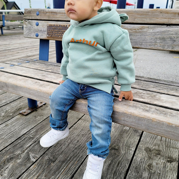 Sweat à Capuche Brodé Personnalisé pour Enfants | KidsCraft
