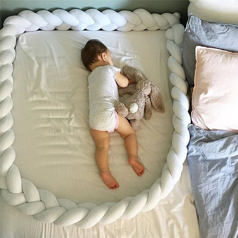 Tour de lit tressé pour bébé - Mon Adorable bebe