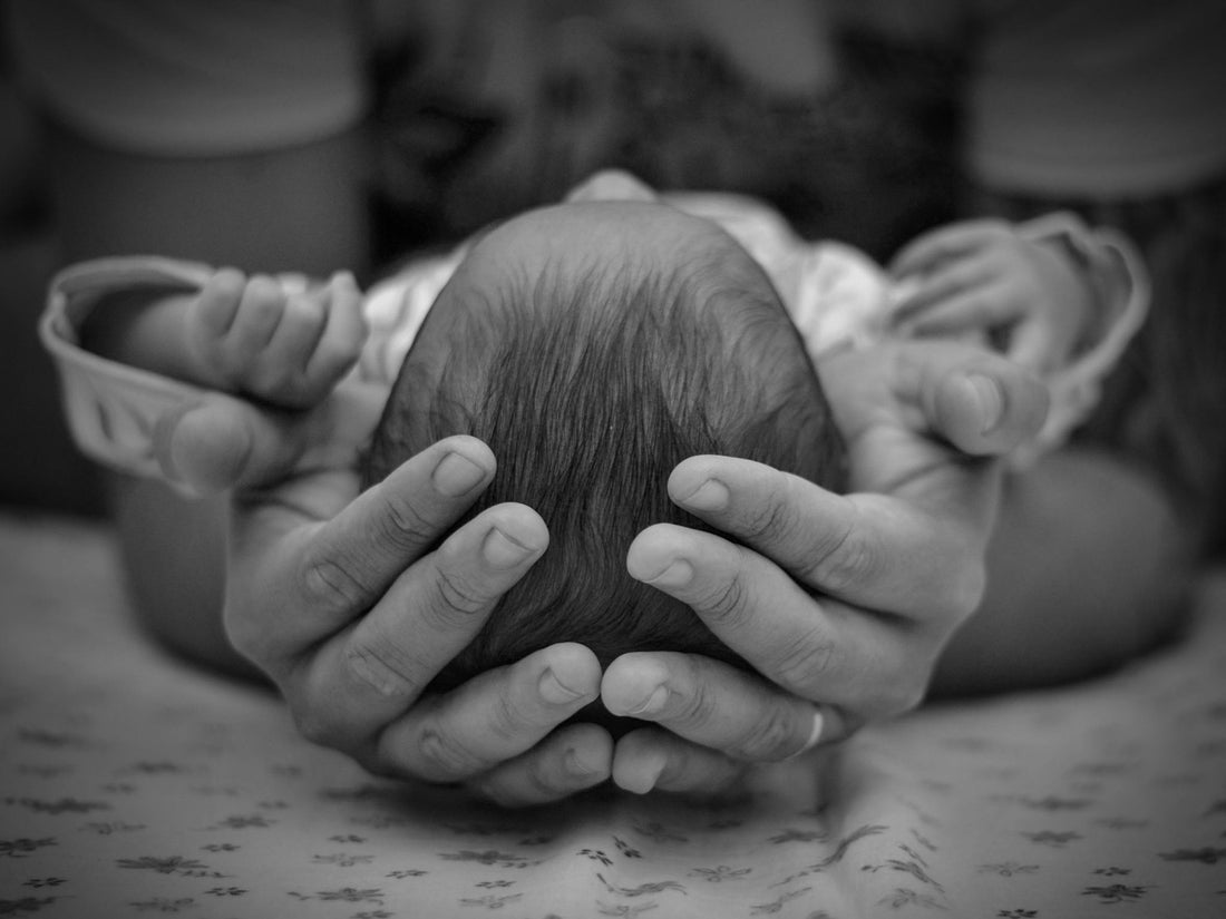 Fontanelle de bébé : Tout ce que vous devez savoir pour rester serein