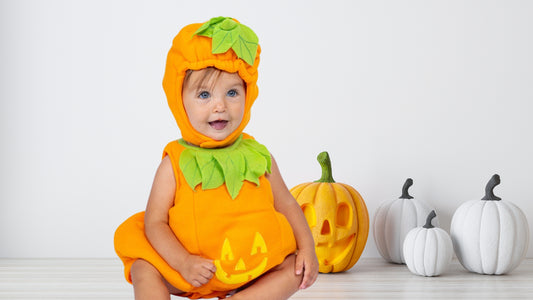 Titre : La Combinaison Citrouille PumpKid : Le Costume d'Halloween Indispensable pour Bébé