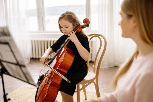 accompagnent un enfant en musique