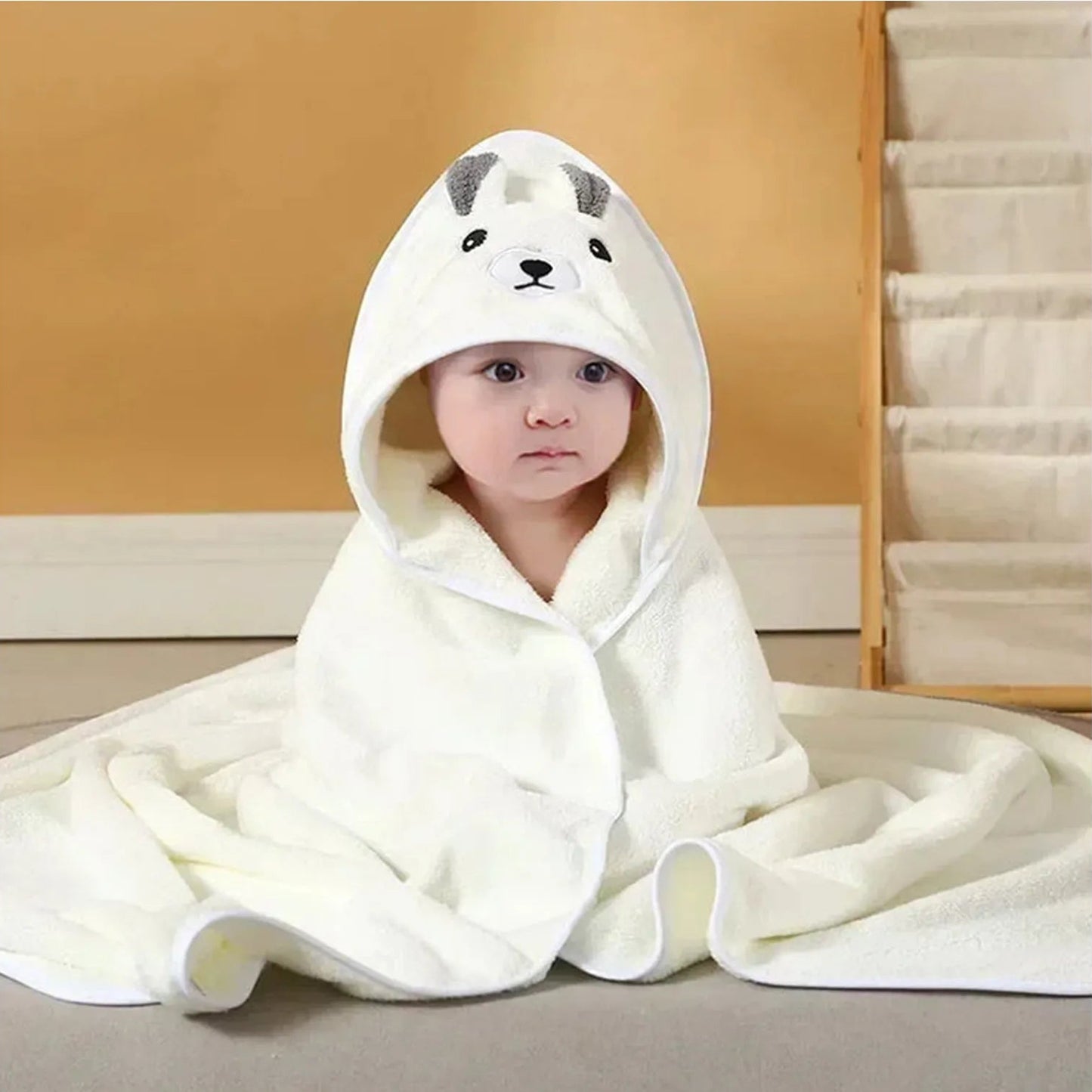 Cape_de_Bain_Bebe_a_Motif_d_animaux-ours