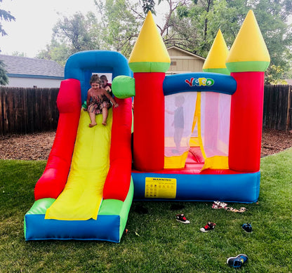 Chateau gonflable avec toboggan | SlipBounce