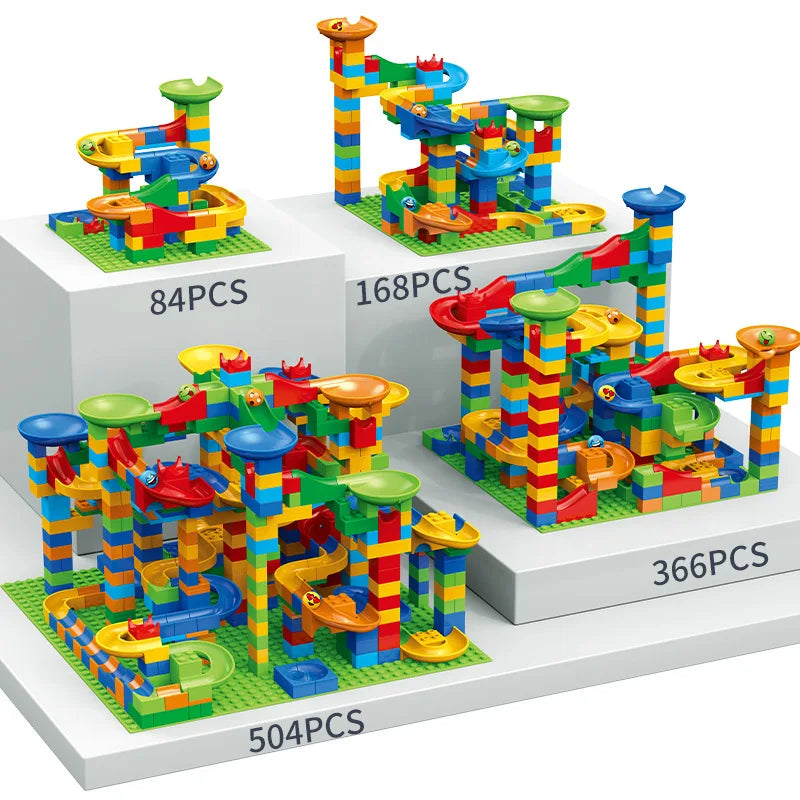 Jeux de construction - circuit pour bille-pieces