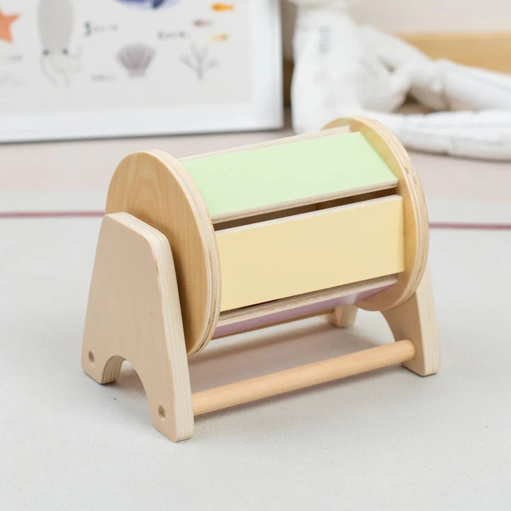 Jouet-bebe-en-bois-Montessori-overview