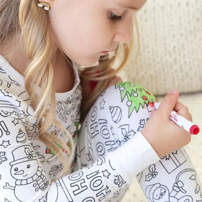 Pyjama Coloriage Enfant fille dessine