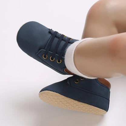 chaussure_bebe_en_cuir_solide_bleu