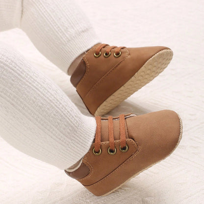 chaussure_bebe_en_cuir_solide_brun